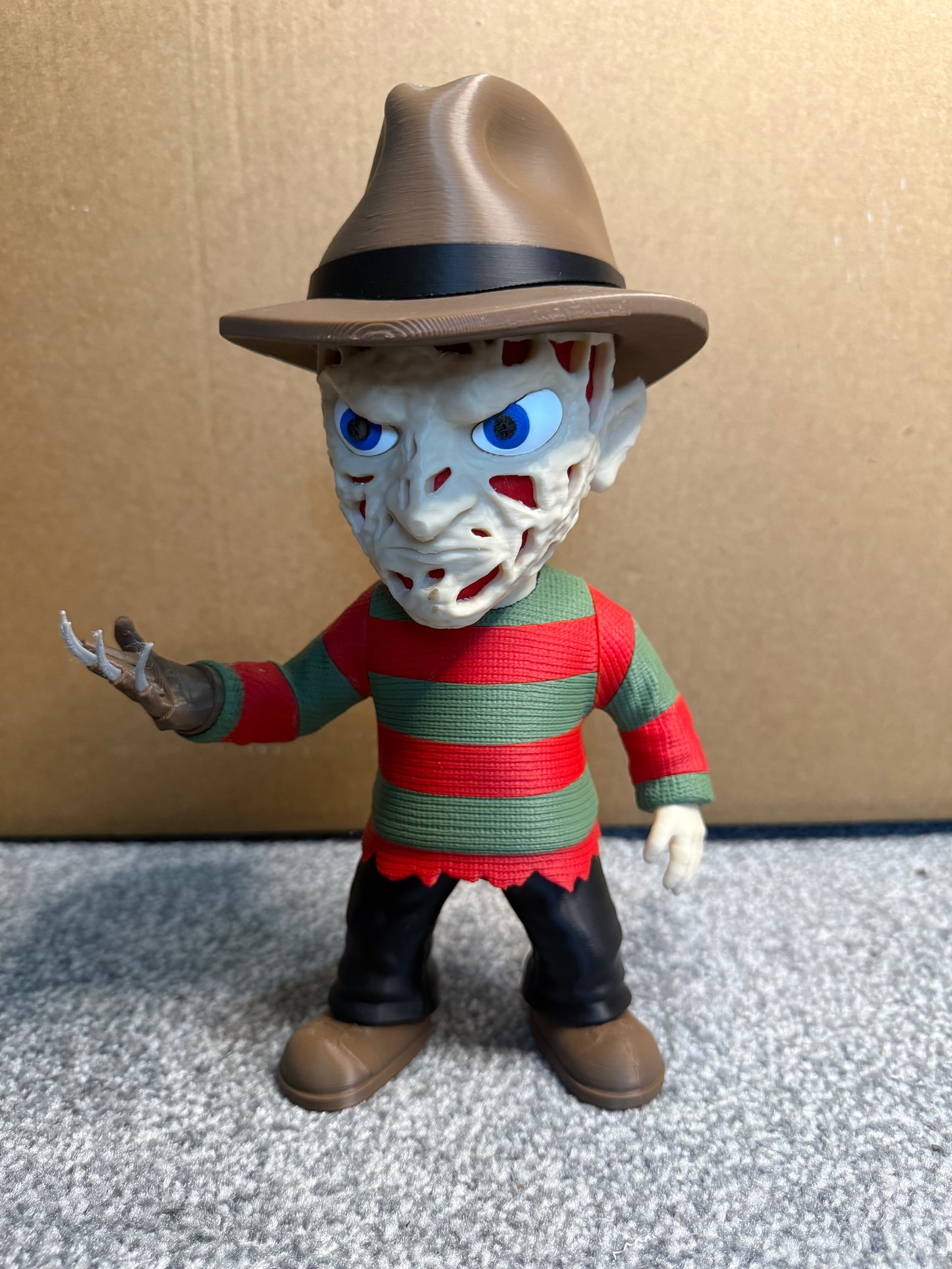 Freddy Krueger 25cm Display Piece