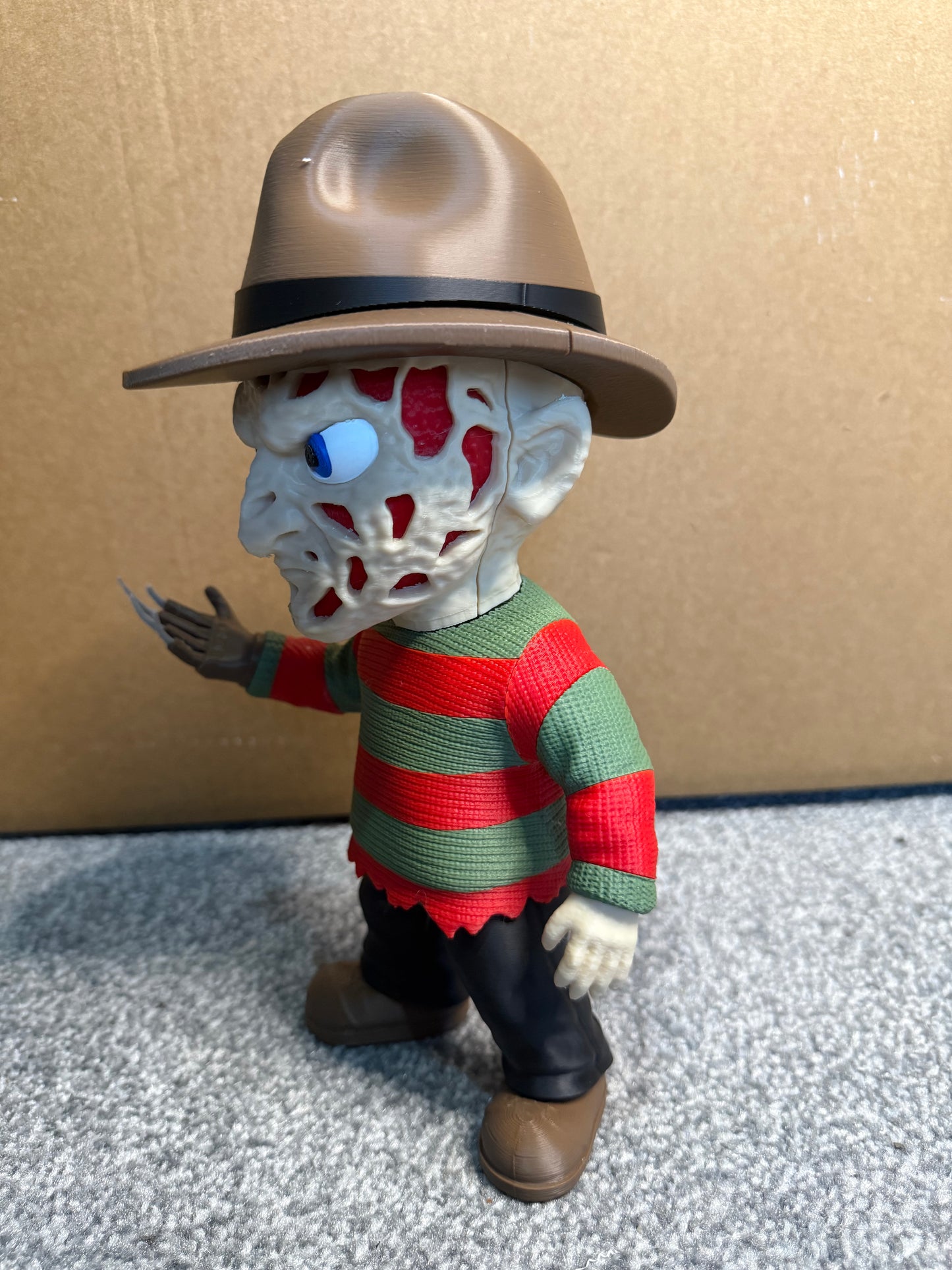 Freddy Krueger 25cm Display Piece