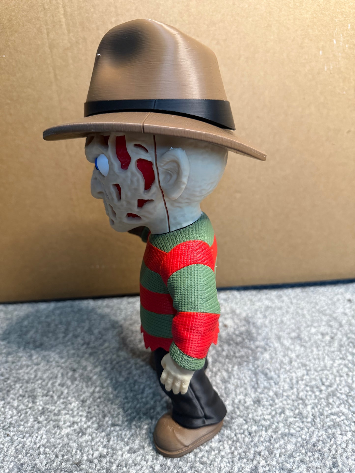 Freddy Krueger 25cm Display Piece