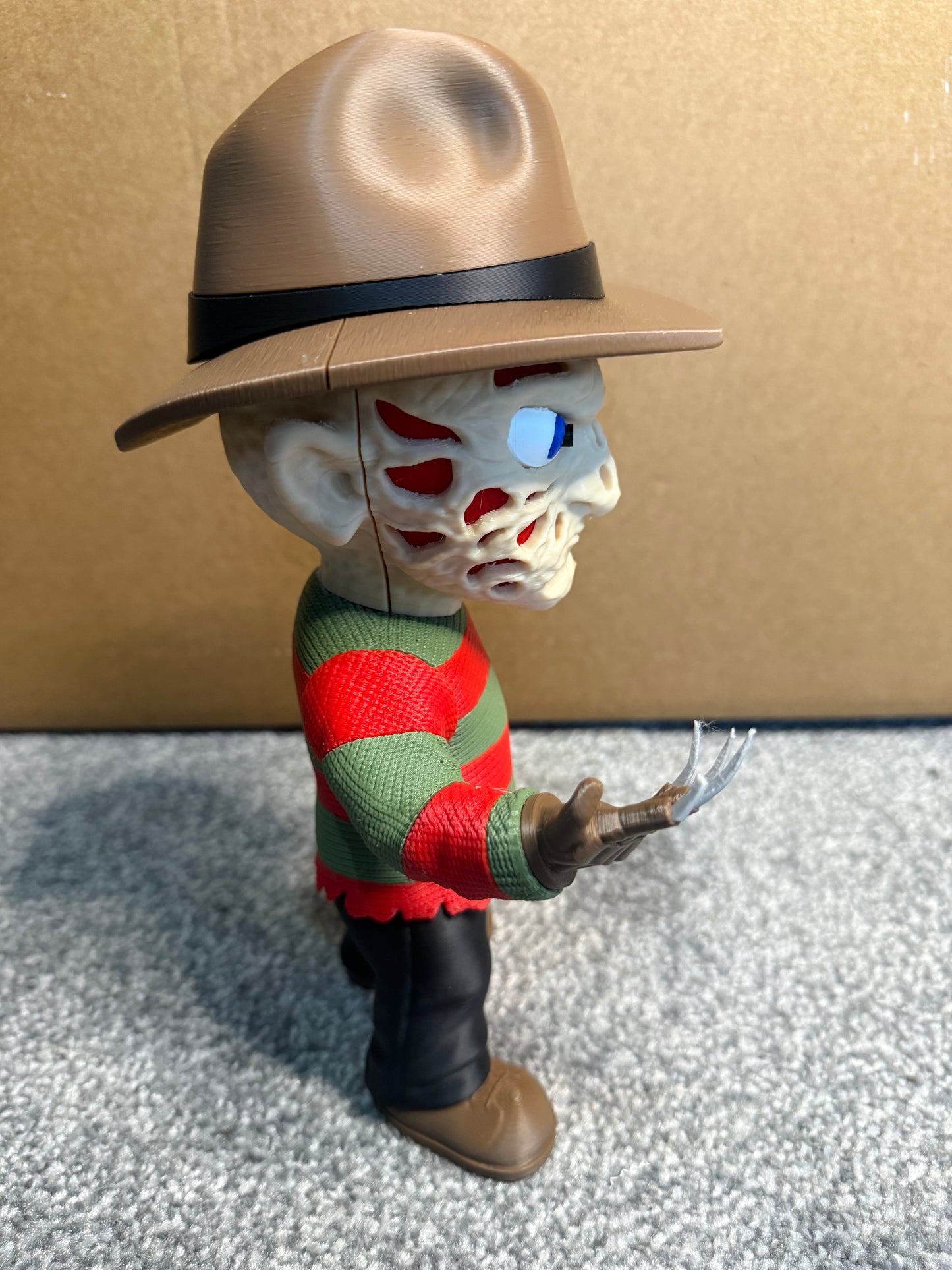Freddy Krueger 25cm Display Piece